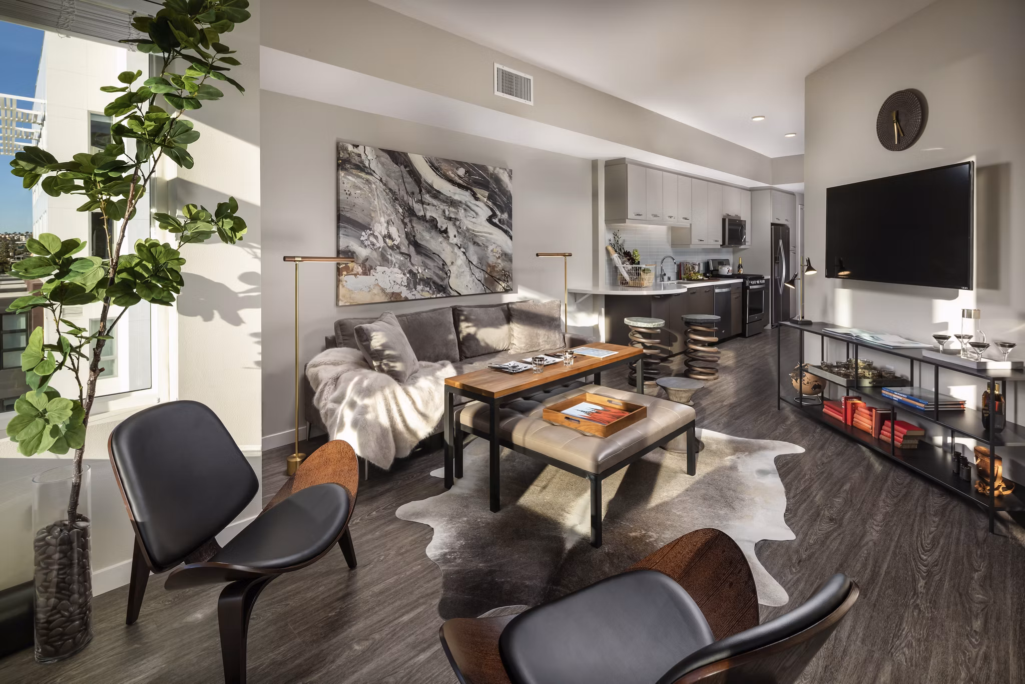 Property images of AV8