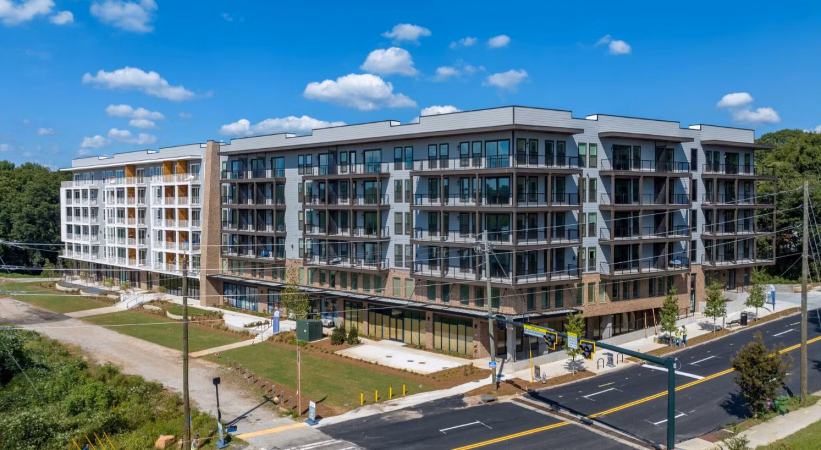 Property images of The Boulevard at Grant Park Apartments